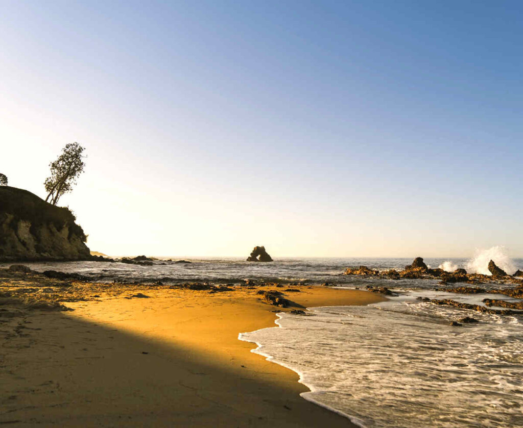 little-corona-del-mar-beach