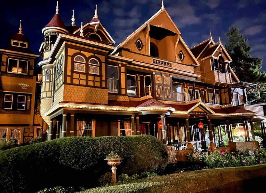 winchester-mystery-house